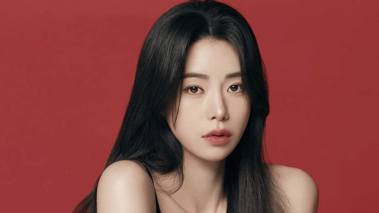Lim Ji Yeon to Play Two Roles in New Drama Alike