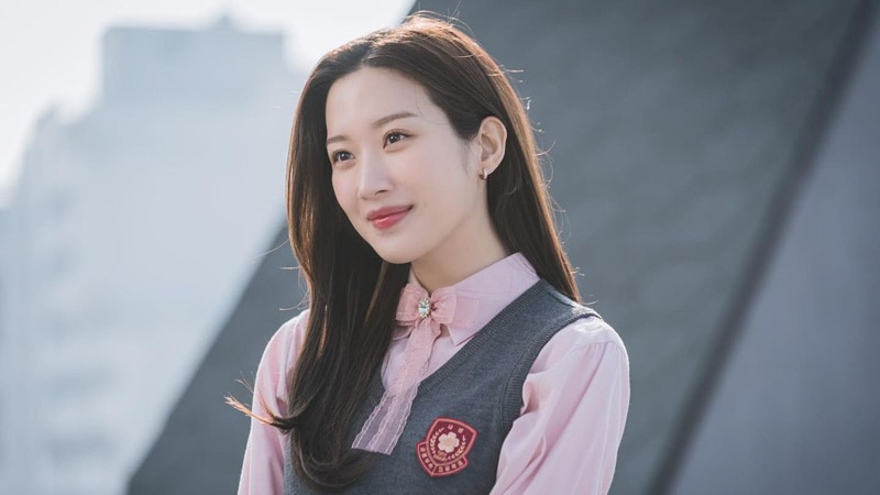 Moon Ga Young Officially Signs With Fantagio, Joining Cha Eun Woo and Kim Seon Ho