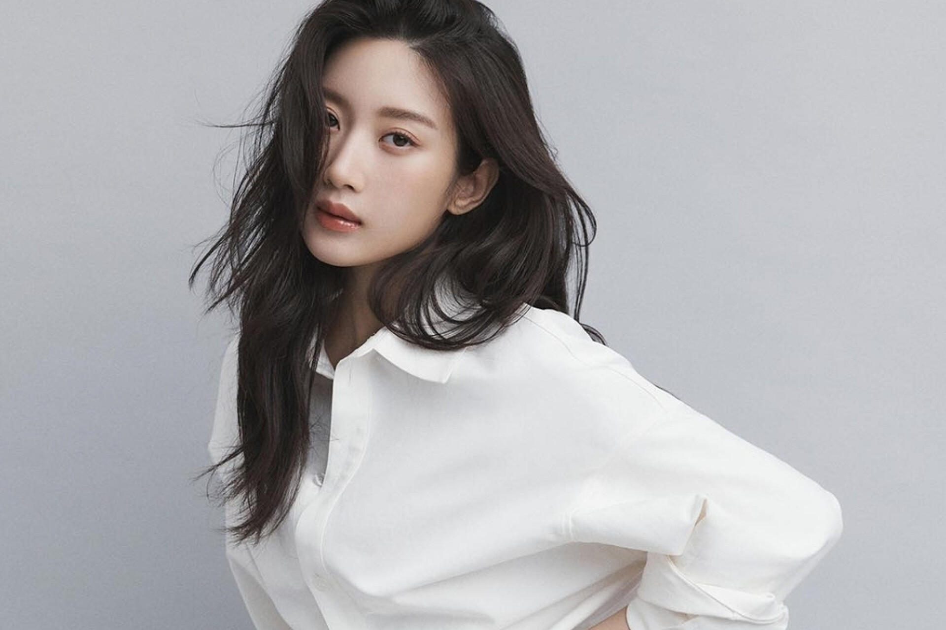 Mun Ka‑young & Choi Woo‑shik in Talks for New Historical Romance