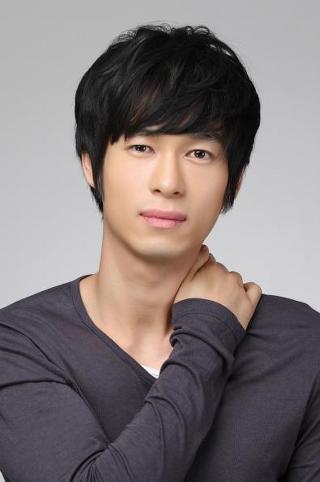 Jeon Min-Hyub