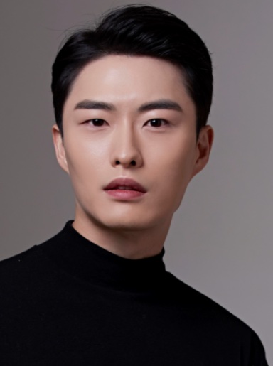 Jang Myoung-Un