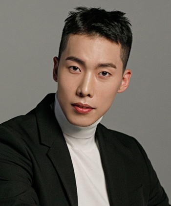 Hwang Sung-Bin