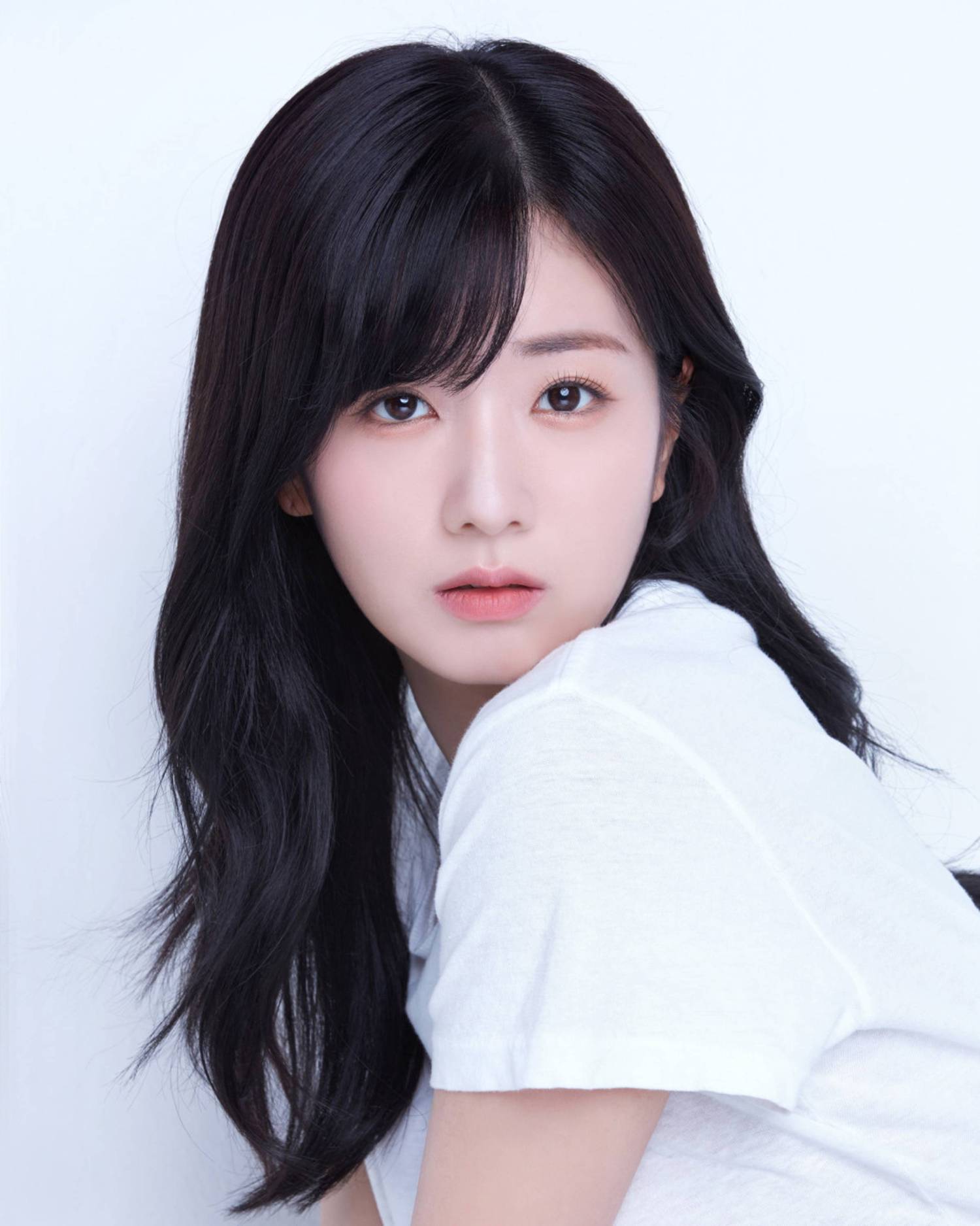 Yoon Bo-Mi