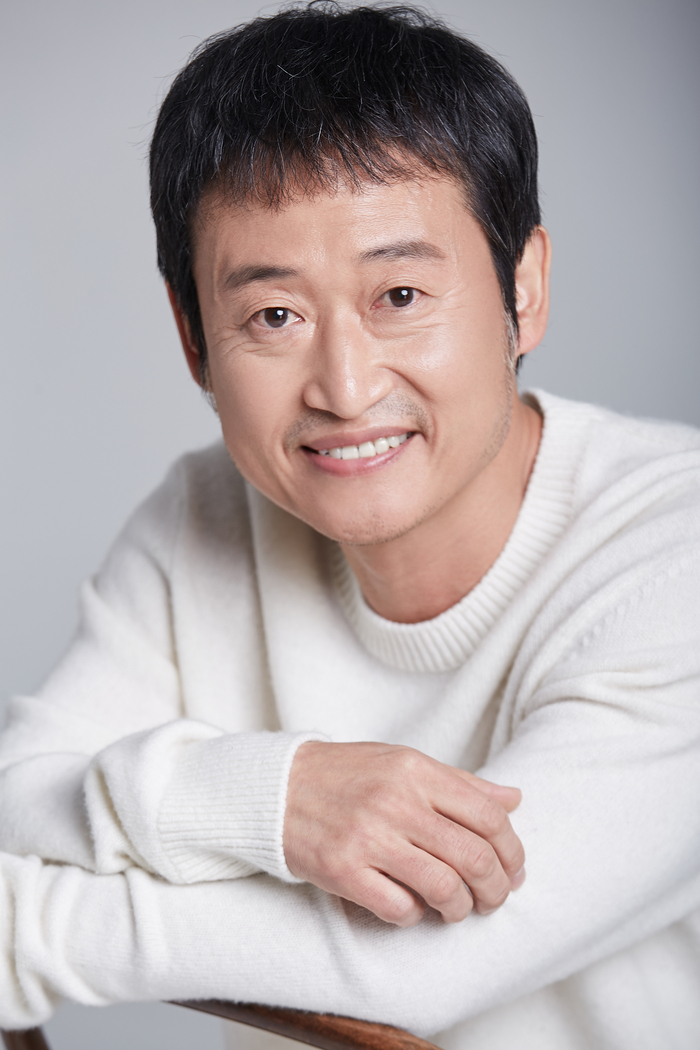 Yoo Seung Mok