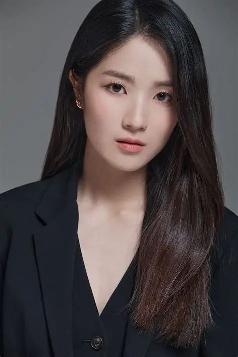 Kim Yoon-Hye