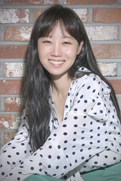 Kong Hyo-Jin