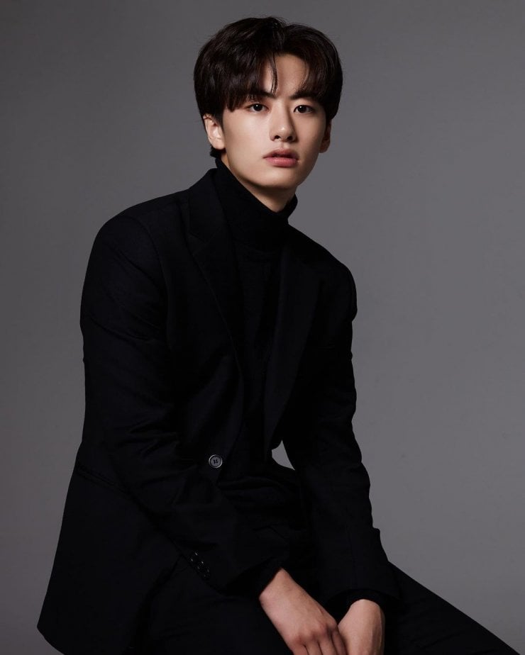 Lee Won-Jung