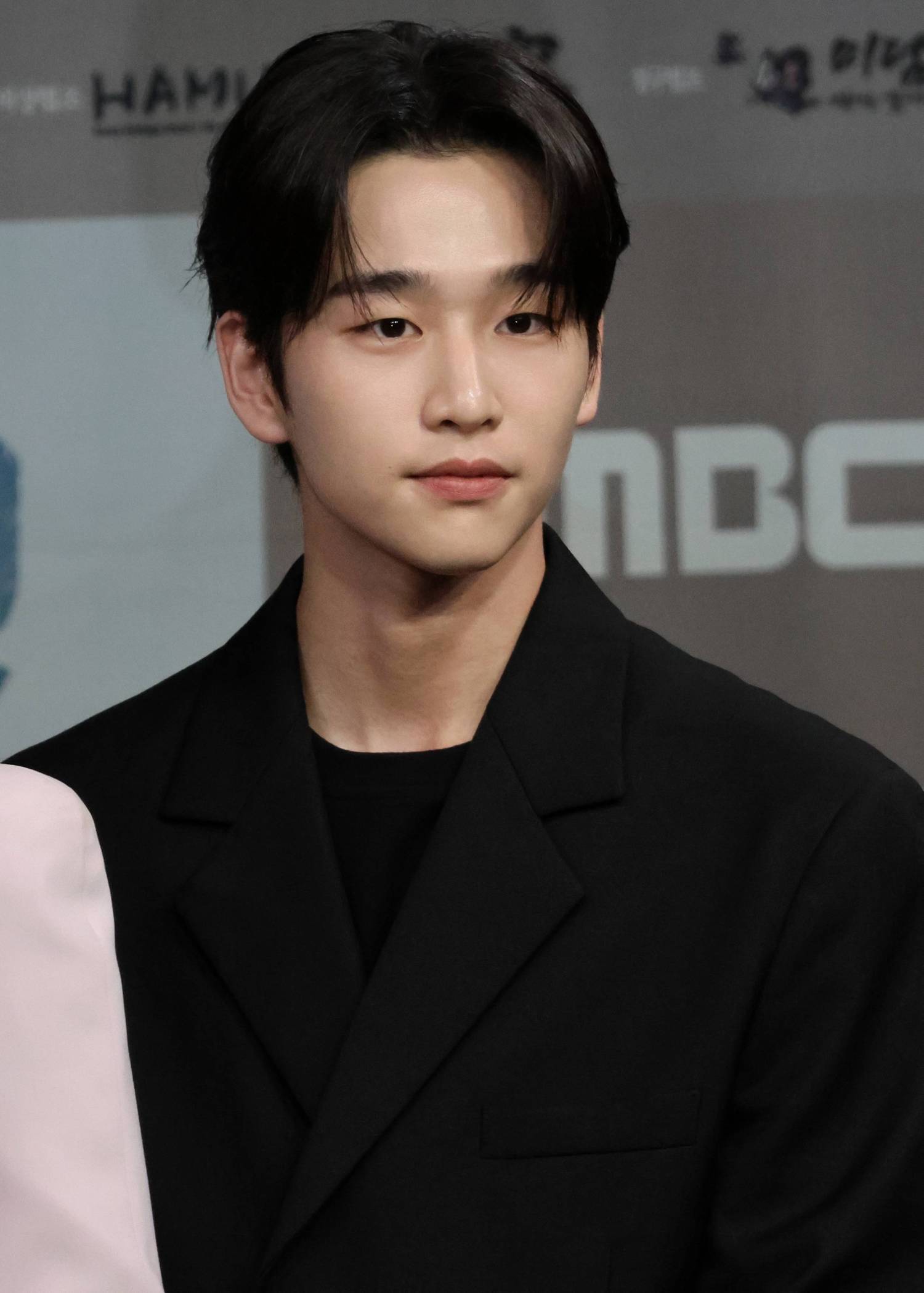 Kim Yoon-Woo