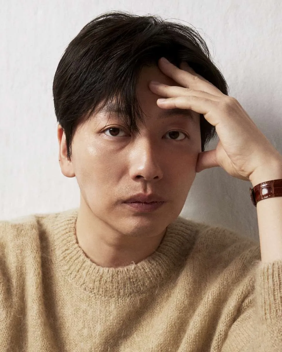 Lee Donghwi