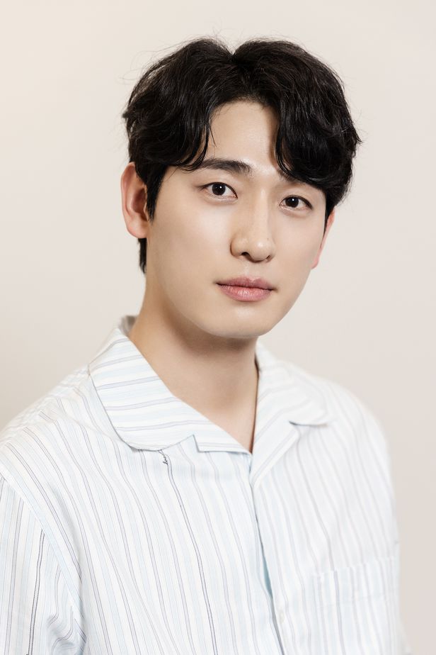 Yoon Park