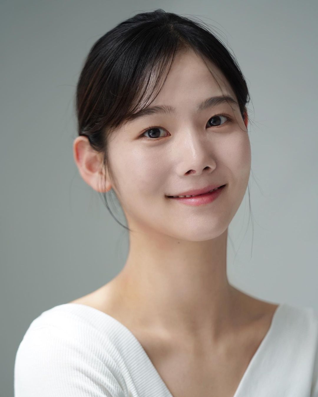 Lee Ye-Sol