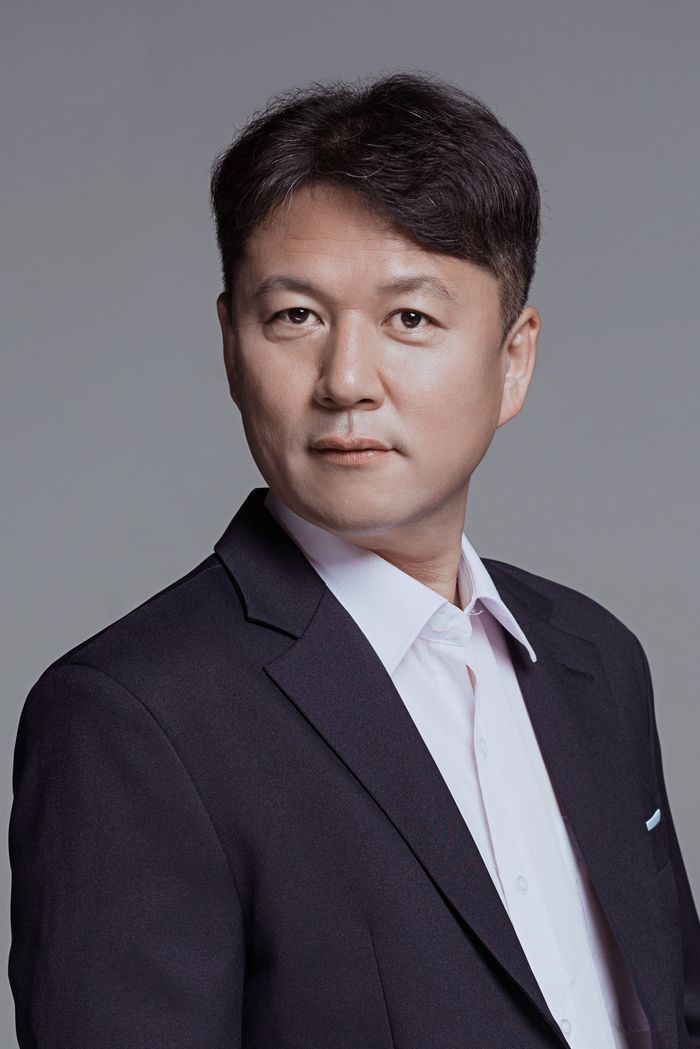 Kim Joon-Hwan