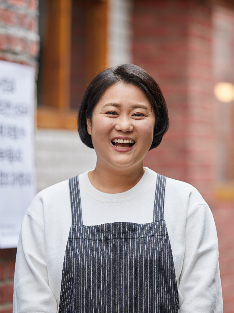 Chu Eun-Kyung