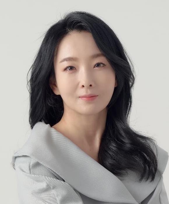 Kwak Myung-Hwa