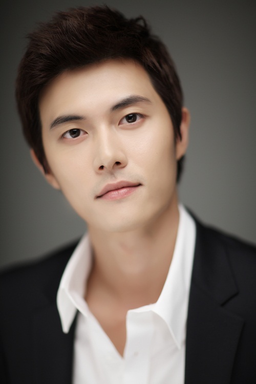 Jae Hee