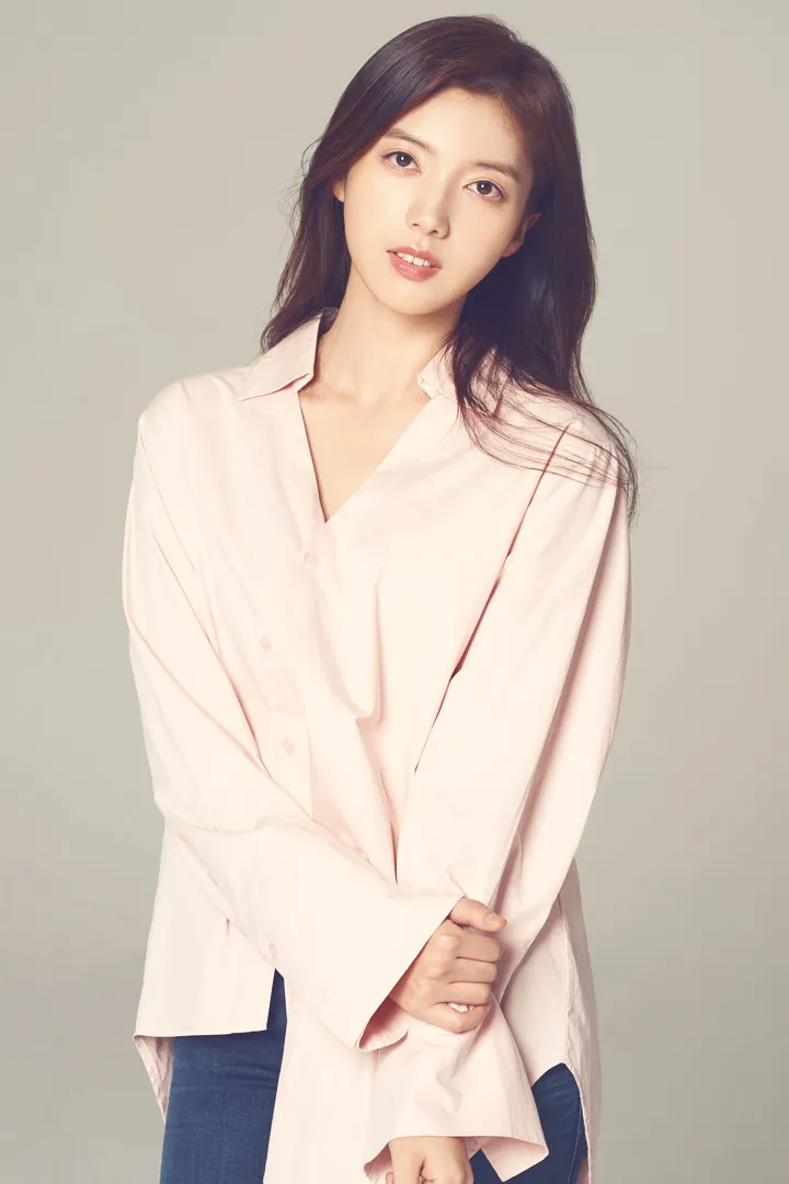 Chae Seo Jin