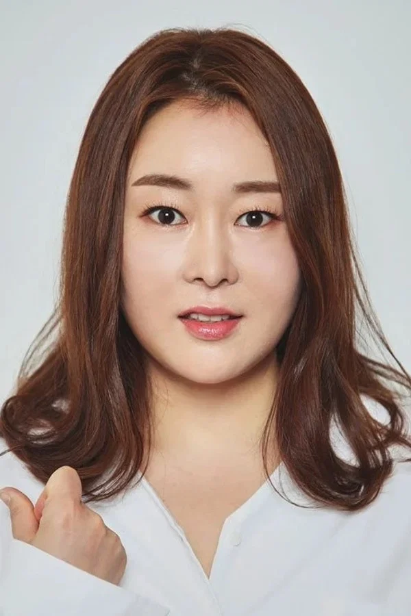Yoon Sa-bong