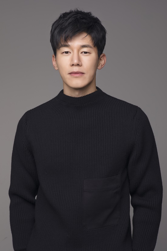 Kim Moo-Yul