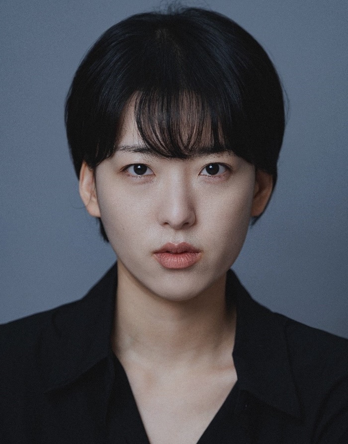 Yoon Hae-Sin
