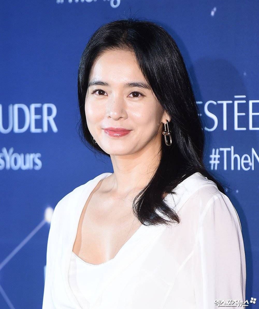 Jung Hye-Young