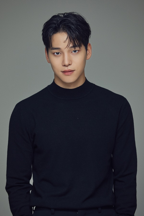 Bae Youn-Kyu