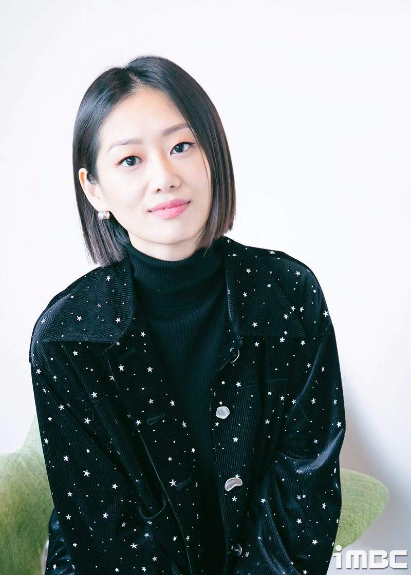 Hyun Jyu-Ni
