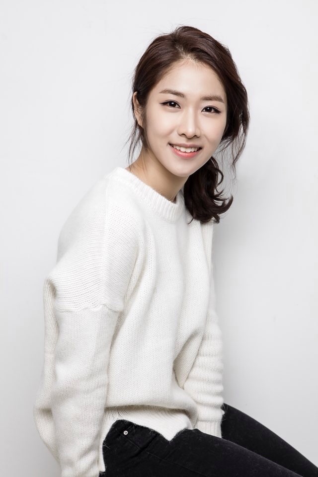 Shin Yoon-Jung