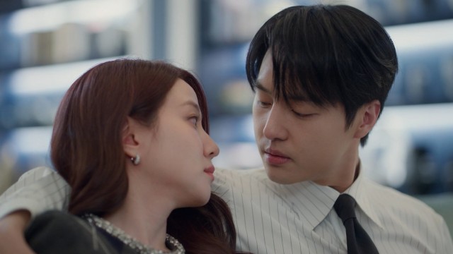 Episode 9 thumbnail