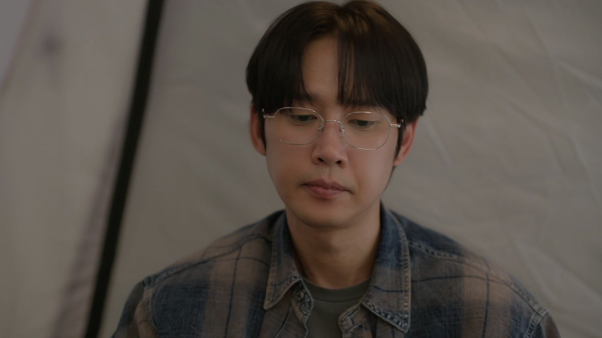 Episode 4 thumbnail