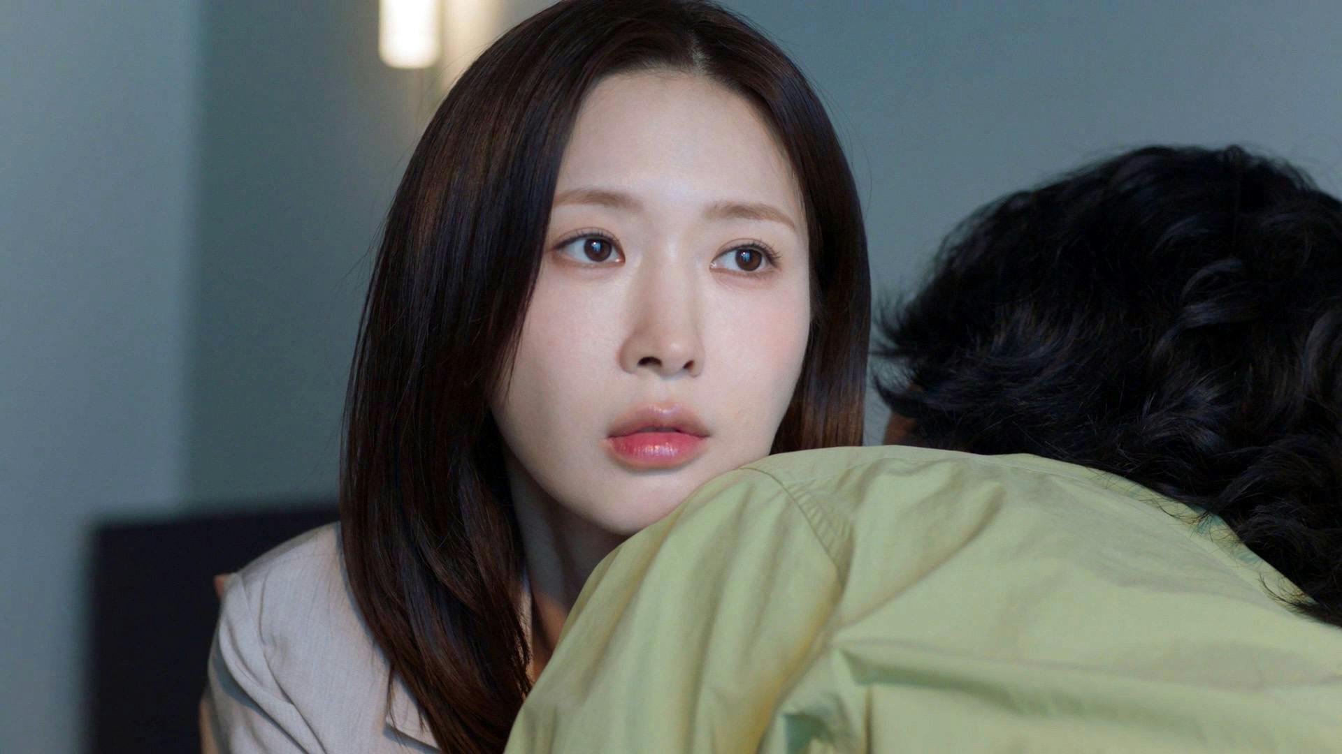 Episode 9 thumbnail