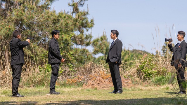 Episode 9 thumbnail